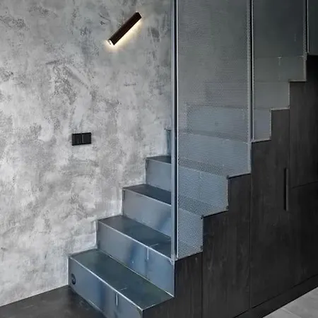 Rooftop Penthouse With Terrace, Prime Location