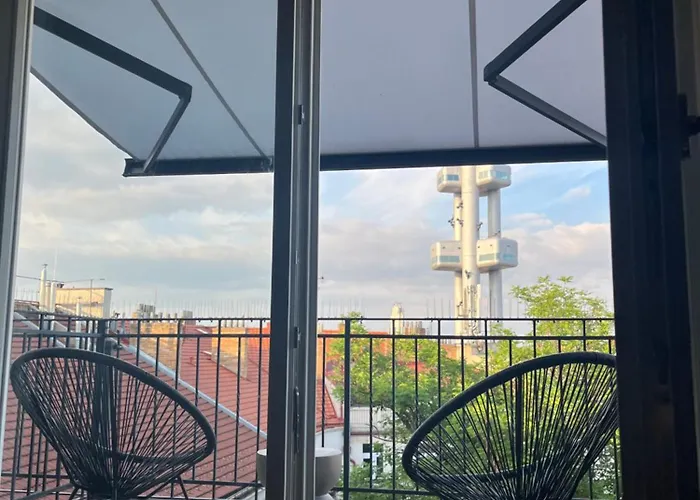 Apartamento Rooftop Penthouse With Terrace, Prime Location Praga