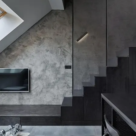 Rooftop Penthouse With Terrace, Prime Location